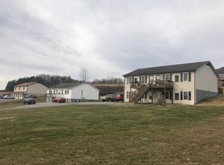 477 Ivanhoe Rd, Max Meadows, VA 24360