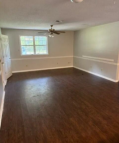 701 Pats Ln #A — Photo 3