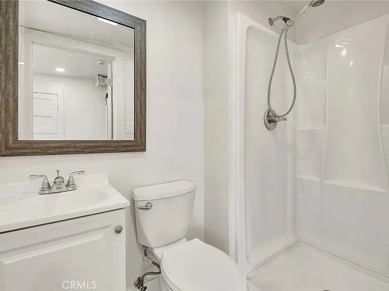 809 E Colton Ave — Photo 15