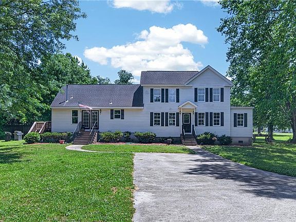 2nd image of 12 Holston Ln