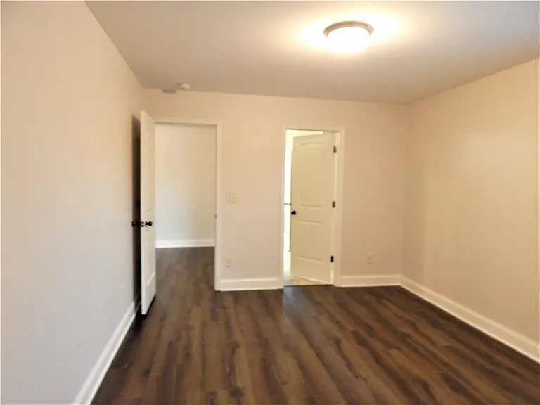2441 Melton Common Dr — Photo 57