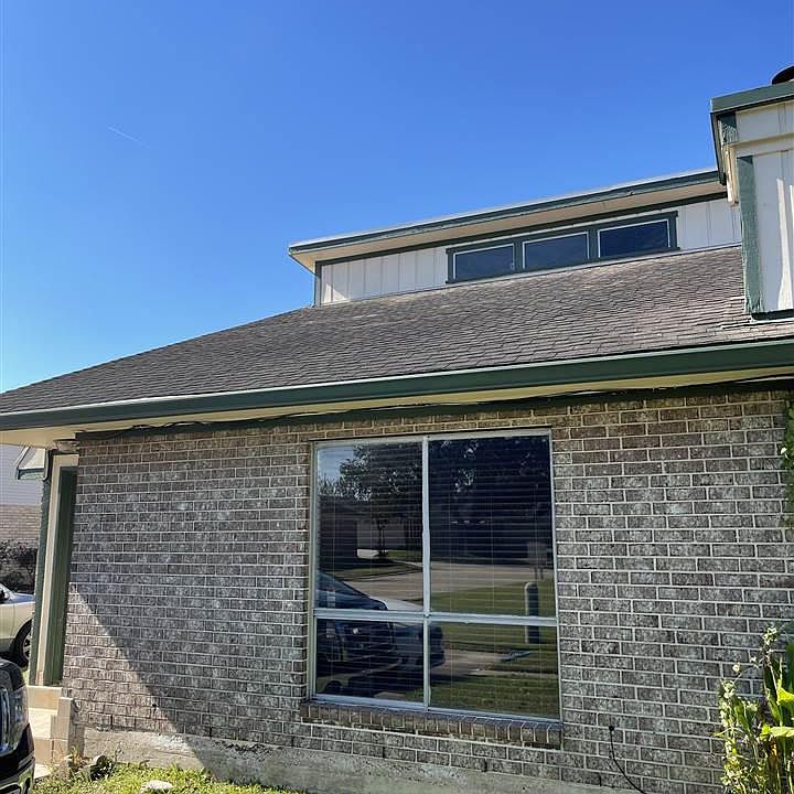 1st image of 8256 Heartfield Ln