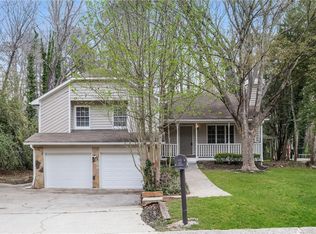 2808 Mountbery Dr, Snellville, GA 30039