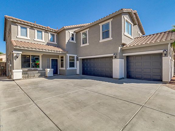 3rd image of 1010 E Julie Ave