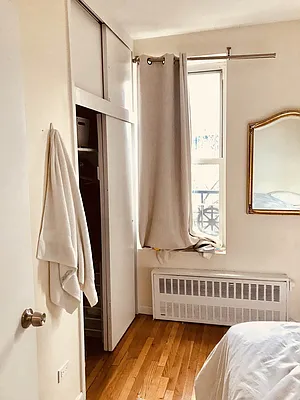 Rented by Real Broker NY LLC | media 29