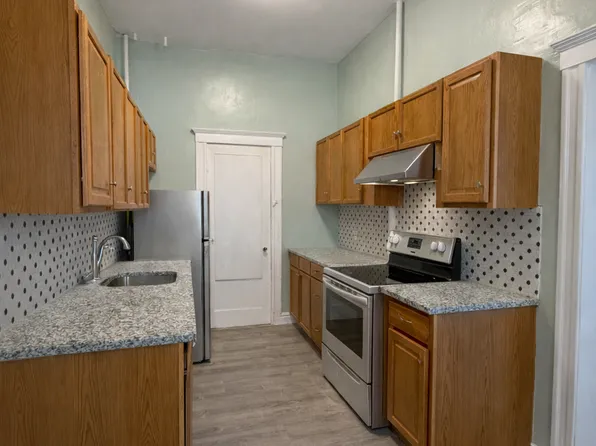 70 Fenway APT 12, Boston, MA 02115