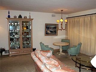 3rd image of 5674 Ashland Ave