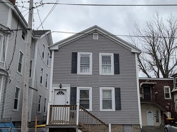 149 Franklin St, Fall River, MA 02720
