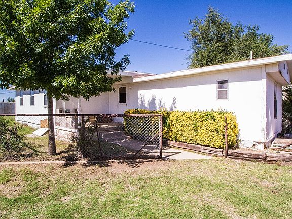 3rd image of 3210 E County Road 7110
