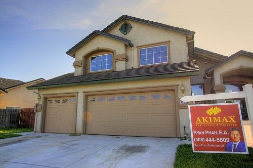 1st image of 4303 Mist Trail Dr