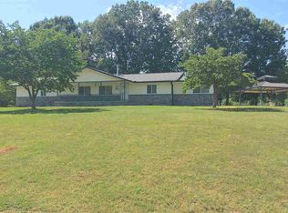 1541 Old Chisholm Trl, Dandridge, TN 37725