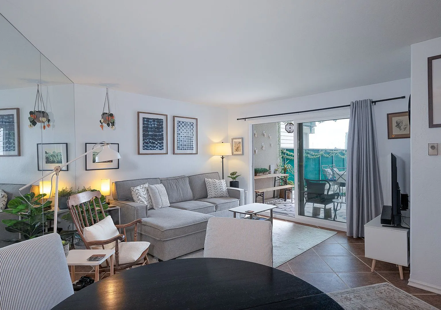 1 Bedroom + 1 Bathroom Condo | Channel Islands HOA | Oxnard | Monthly Furnished Rental — Photo 1