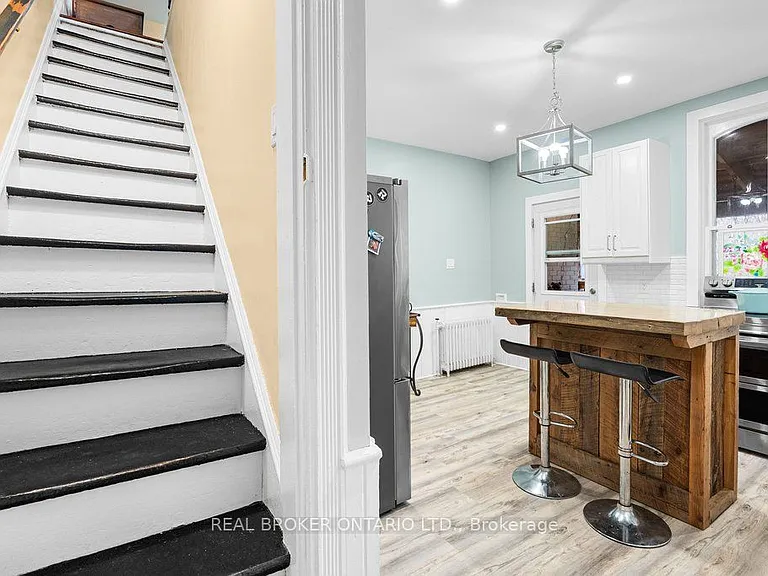 88 Moore St — Photo 23
