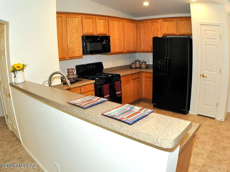 5426 W Dove Mountain Park Rd — Photo 8