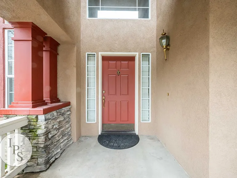 1891 E Oak Haven Dr — Photo 5