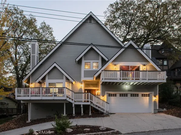 1037 Beaver Ln, Lake Arrowhead, CA 92352