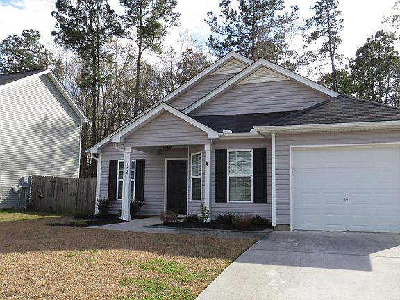 2nd image of 182 Blackstone Dr