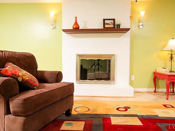 5th image of 310 Woodway Dr