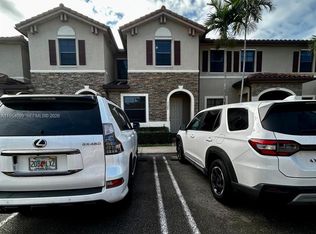 3320 W 92nd Pl, Hialeah, FL 33018