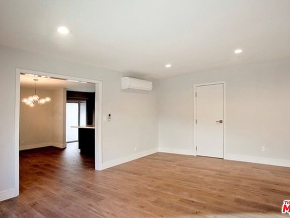 2nd image of 136 Bronwood Ave