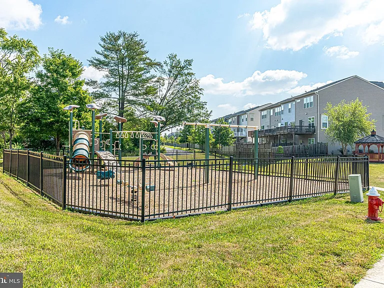 43472 Hopestone Ter — Photo 45