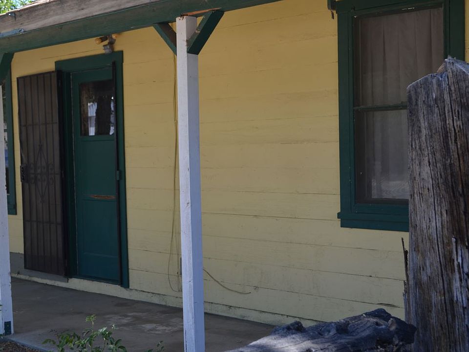 2nd image of 126 N Lone Pine Ave