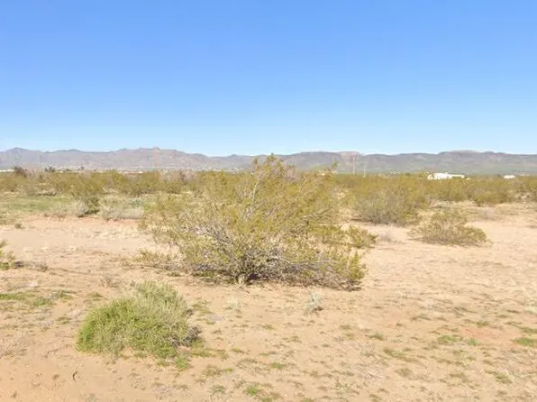 1802 S Adobe Road #-, Golden Valley, AZ 86413