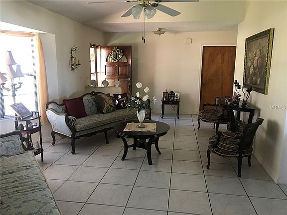4th image of 2590 Newmark Dr
