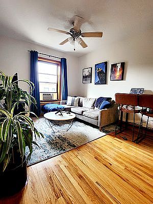 3rd image of 126 W 86th St #4R