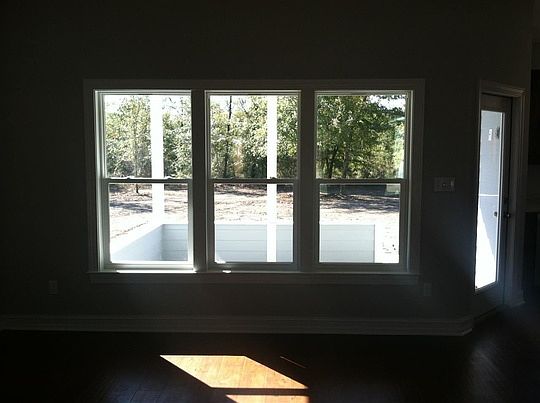3rd image of 112 Nandina Way Unit 1