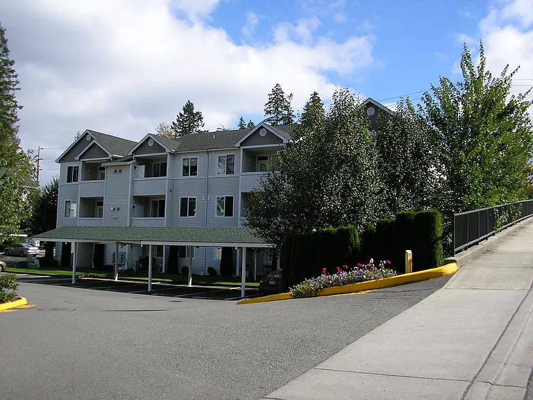 Colina Square — Photo 24