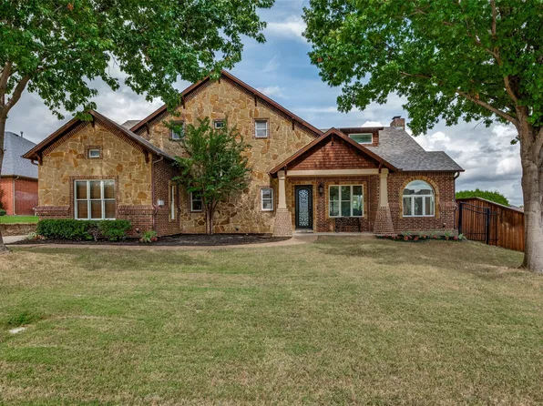 3201 Wildpointe Ct, Mansfield, TX 76063