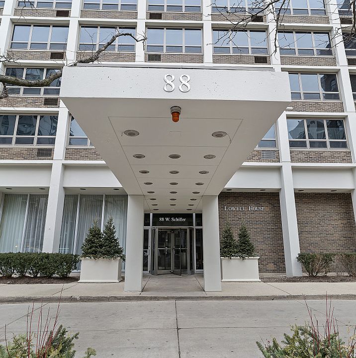 1st image of 88 W Schiller St APT 2601L