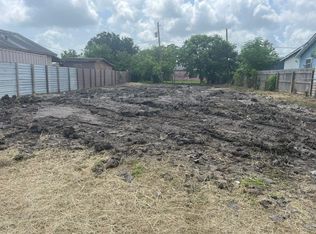 414 Van Cleve Dr, Corpus Christi, TX 78408