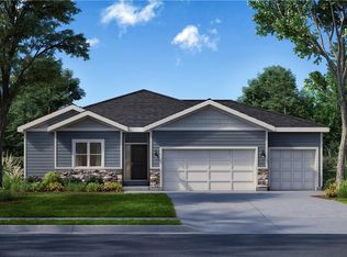 1908 SW Hightown Dr, Lees Summit, MO 64082