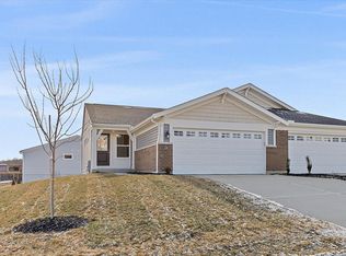 1295 Parkside Dr, Alexandria, KY 41001