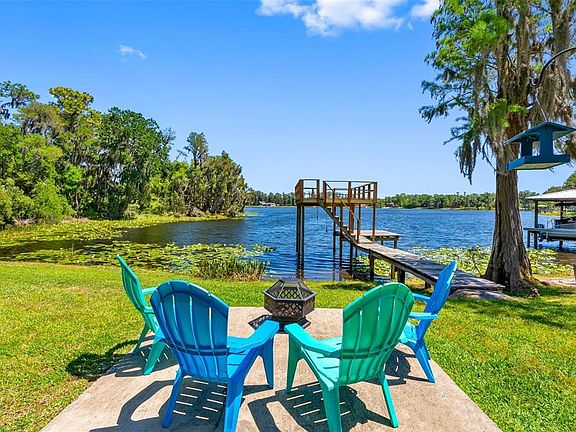 3rd image of 10209 LAKE GROVE DRIVE
