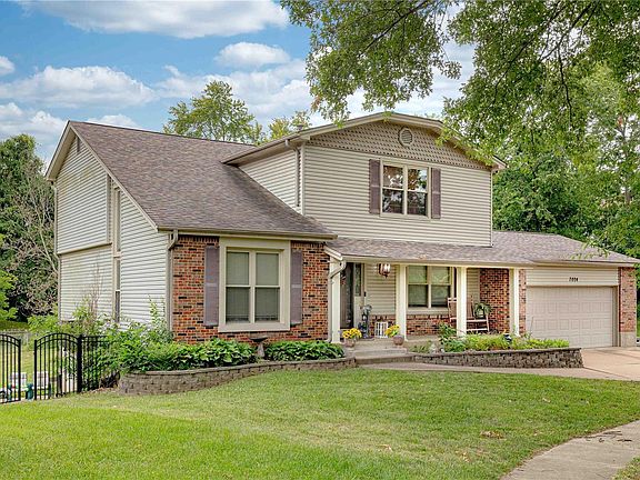 3rd image of 7024 Briar Bluff Dr