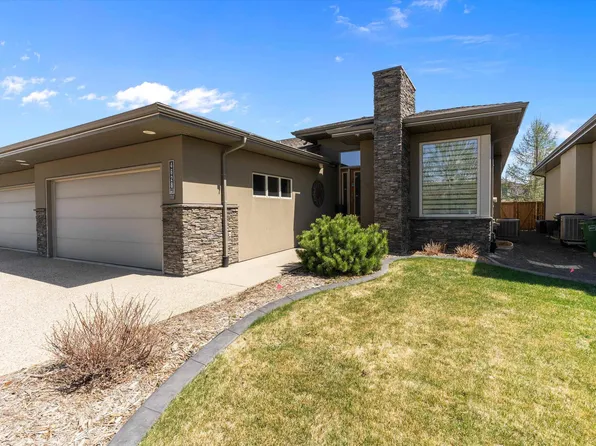 4628 Mead Pl NW, Edmonton, AB T6R 0T1