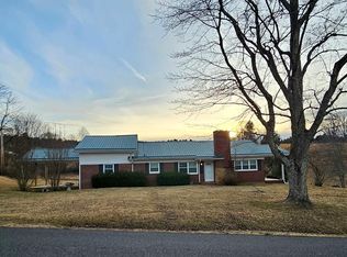 331 Pleasant View Rd, Austinville, VA 24312