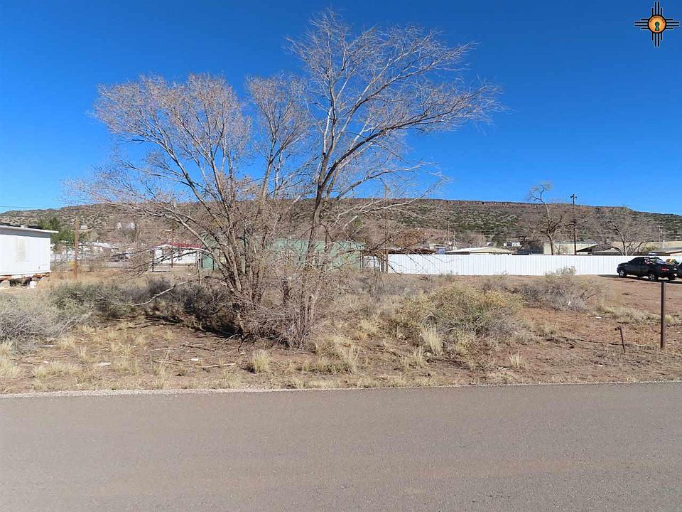 2nd image of 914 Lava Ave