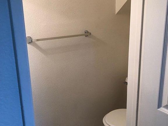 5th image of 1229 S Alta Vista Ave
