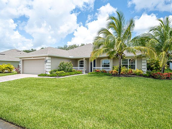 2nd image of 1289 Scarlet Oak Circle