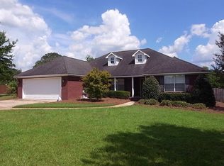 630 Carrington Cir, Thomasville, GA 31757