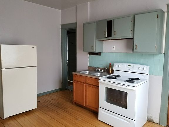 2nd image of 1603 S 5th St #1