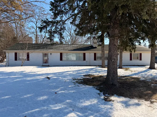 1010 N Adams Rd, Rochester Hills, MI 48306