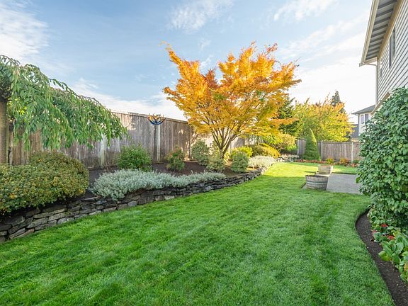 3rd image of 4805 80th St SW