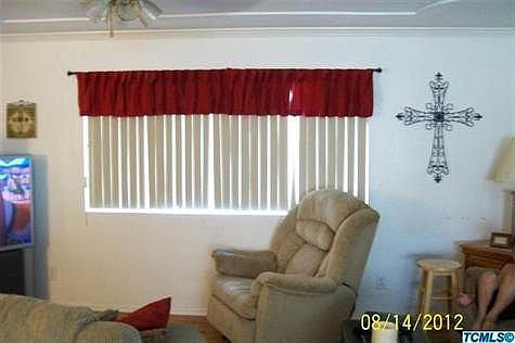2nd image of 639 N Valencia Blvd