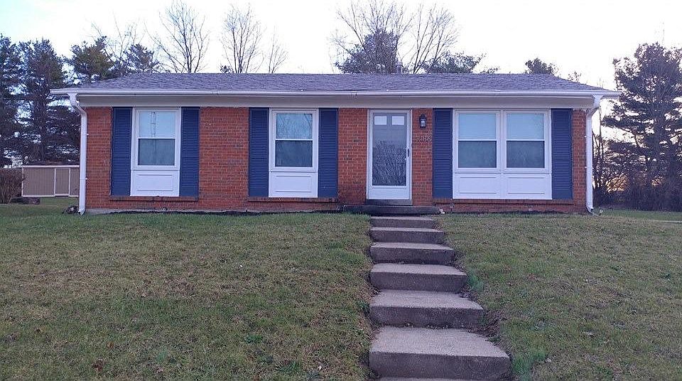 1st image of 1086 Briarwood Dr