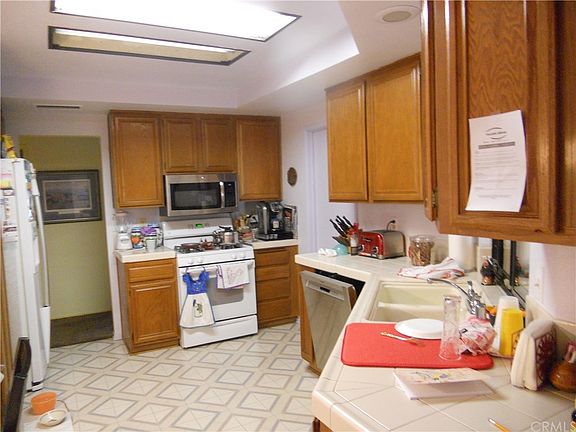5th image of 893 Cortez Dr